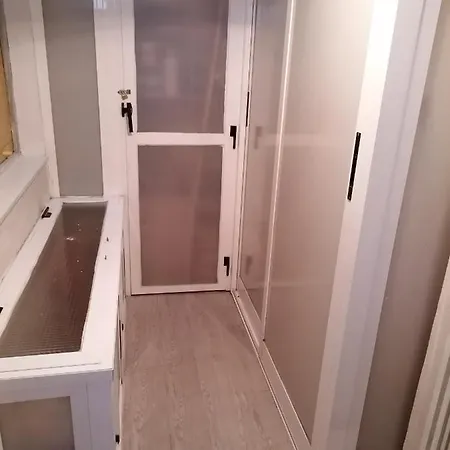 Avec Piscine Proche De La *